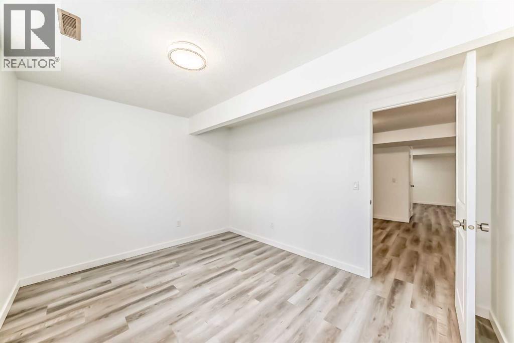 410 Panatella Square Nw, Calgary, Alberta  T3K 0T7 - Photo 43 - A2257513