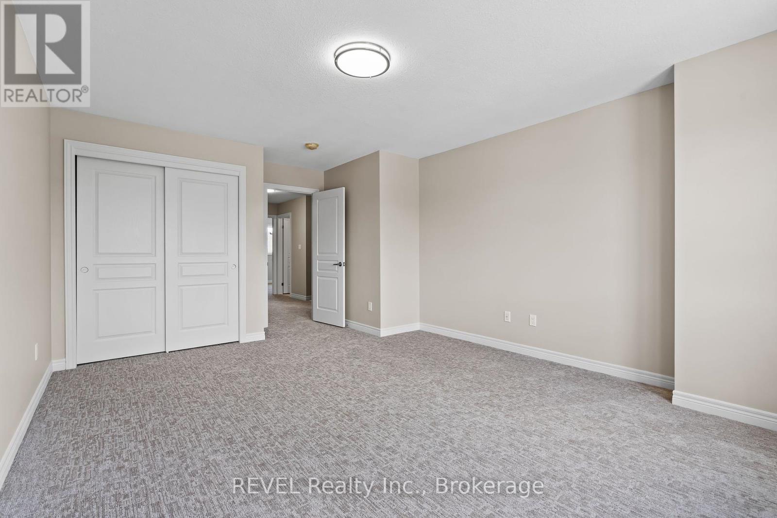 124 Roselawn Crescent, Welland (Coyle Creek), Ontario  L3C 0B7 - Photo 14 - X12439078