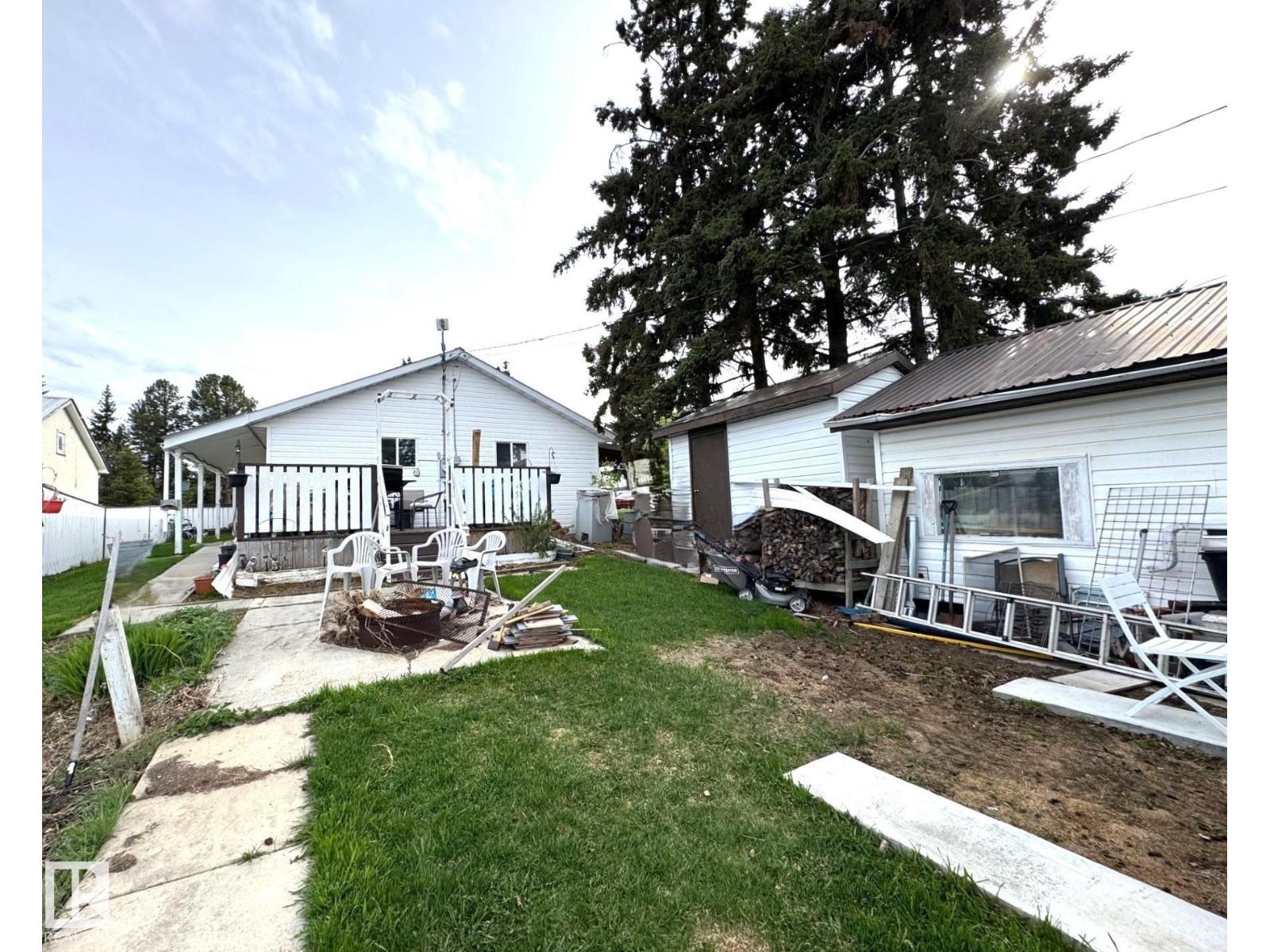 5012 48 Av, Evansburg, Alberta  T0E 0T0 - Photo 5 - E4443945