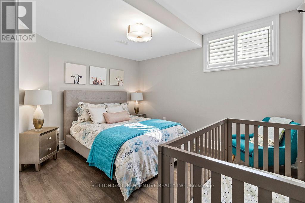 327 Sunnybrae Avenue, Innisfil, Ontario  L9S 0K9 - Photo 36 - N12439069