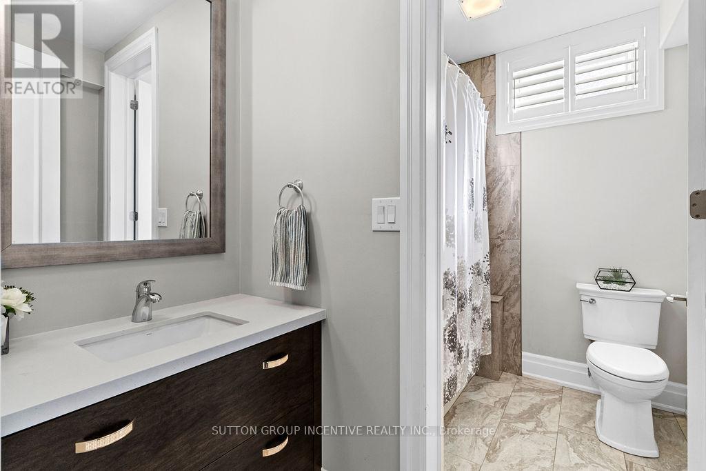 327 Sunnybrae Avenue, Innisfil, Ontario  L9S 0K9 - Photo 37 - N12439069