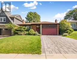 7 Bloorlea Crescent, Toronto (Islington-City Centre West), Ca