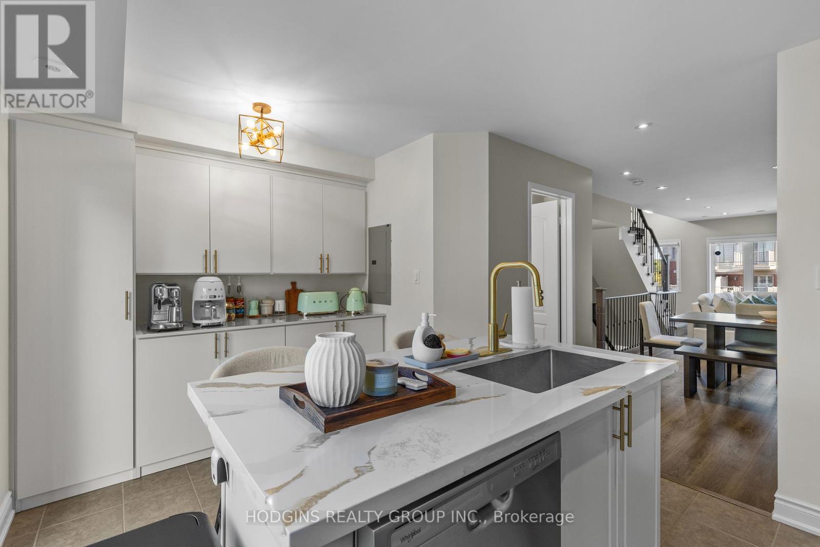 38 - 3250 Bentley Drive S, Mississauga, Ontario  L5M 0P7 - Photo 6 - W12439079