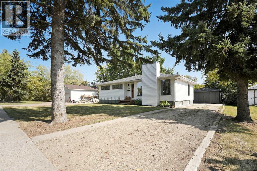 3527 43 Avenue, Red Deer, Alberta  T4N 3B5 - Photo 26 - A2255959