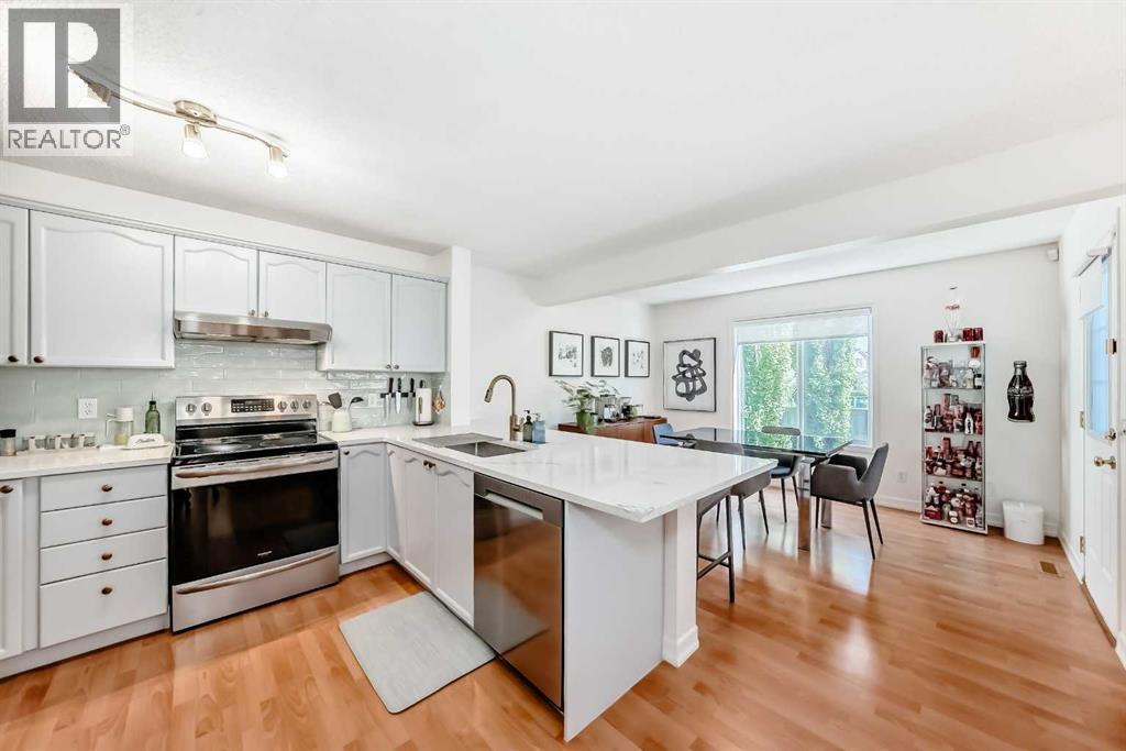 26 Royal Elm Drive Nw, Calgary, Alberta  T3G 5P7 - Photo 8 - A2249897