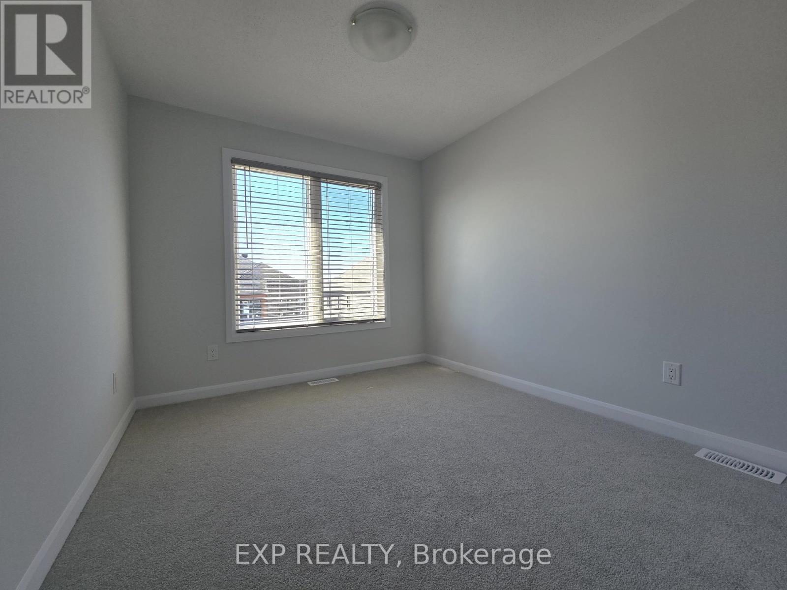 306 Clearpath Private, Ottawa, Ontario  K2T 0R8 - Photo 18 - X12439082