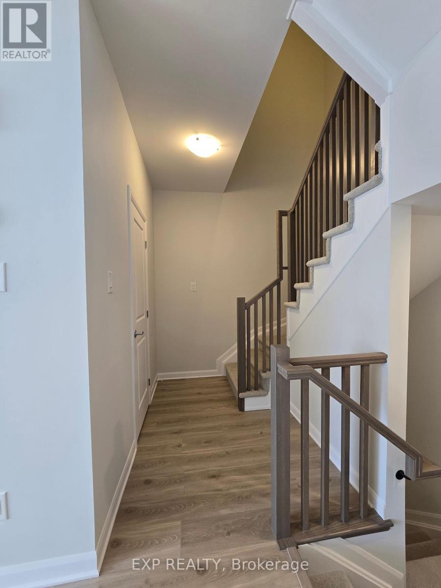 306 Clearpath Private, Ottawa, Ontario  K2T 0R8 - Photo 21 - X12439082