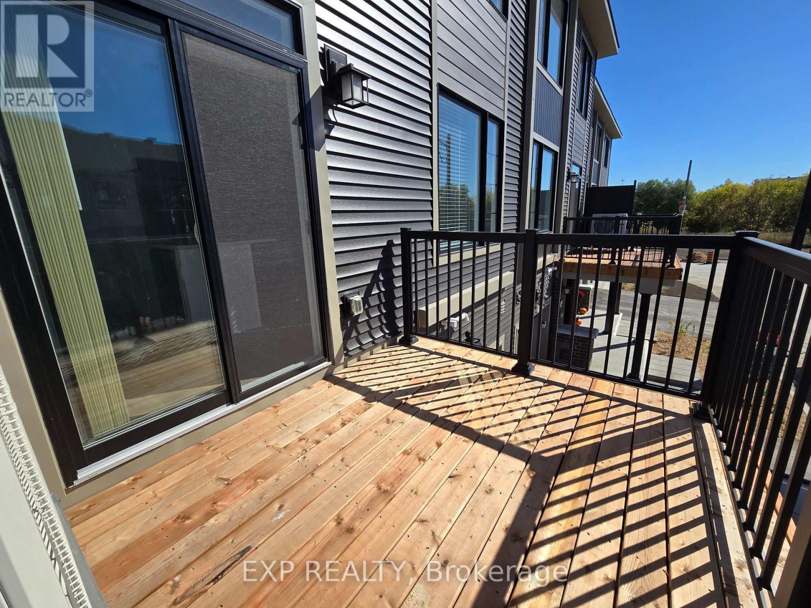 306 Clearpath Private, Ottawa, Ontario  K2T 0R8 - Photo 24 - X12439082