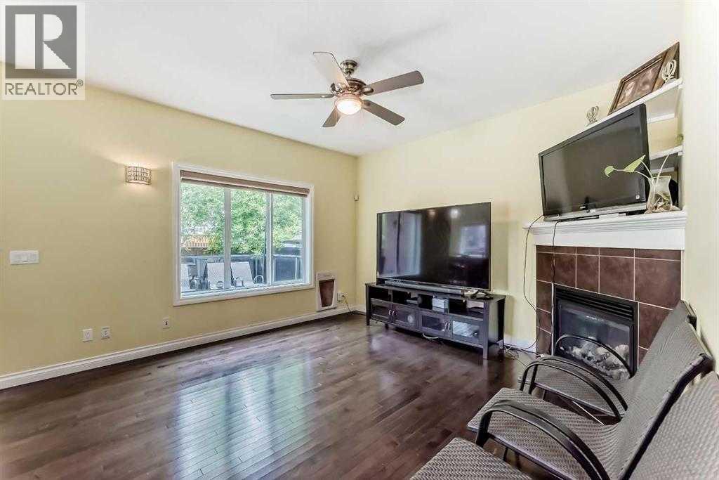 583 West Chestermere Drive, Chestermere, Alberta  T1X 1B4 - Photo 14 - A2261214
