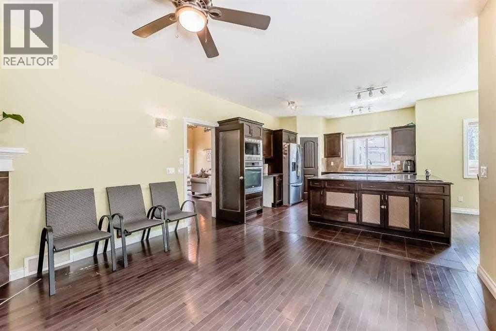 583 West Chestermere Drive, Chestermere, Alberta  T1X 1B4 - Photo 15 - A2261214