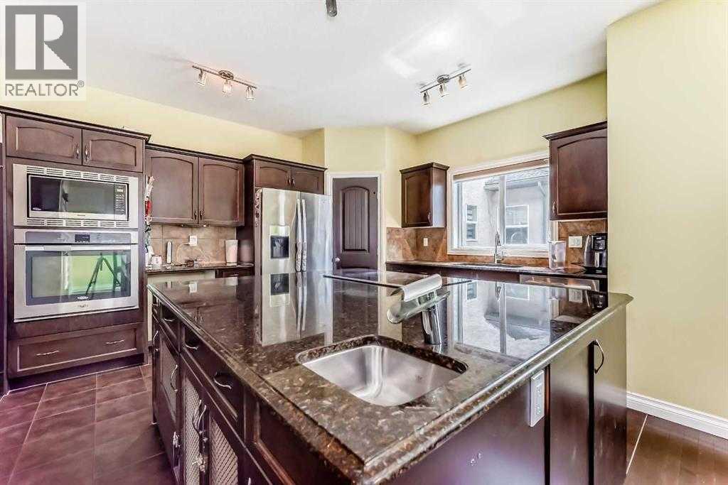 583 West Chestermere Drive, Chestermere, Alberta  T1X 1B4 - Photo 6 - A2261214