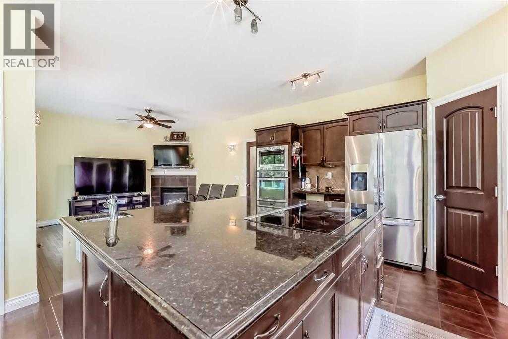 583 West Chestermere Drive, Chestermere, Alberta  T1X 1B4 - Photo 7 - A2261214
