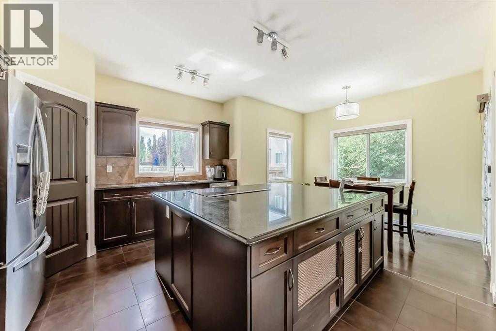 583 West Chestermere Drive, Chestermere, Alberta  T1X 1B4 - Photo 9 - A2261214