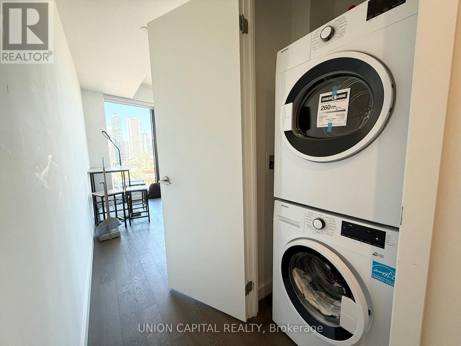 1810 - 2a Church Street, Toronto, Ontario  M5E 0E1 - Photo 15 - C12439083