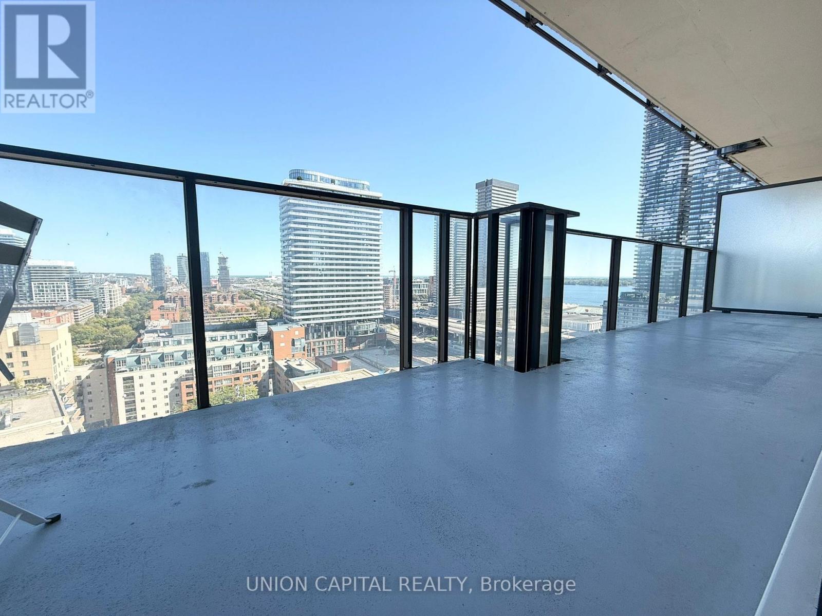 1810 - 2a Church Street, Toronto, Ontario  M5E 0E1 - Photo 16 - C12439083