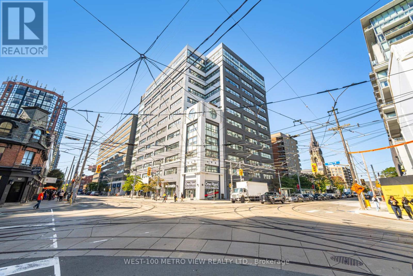 710 - 700 King Street W, Toronto (Waterfront Communities), Ontario  M5V 2Y6 - Photo 1 - C12439086