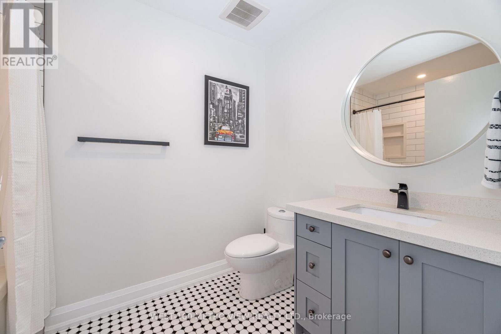 710 - 700 King Street W, Toronto (Waterfront Communities), Ontario  M5V 2Y6 - Photo 22 - C12439086