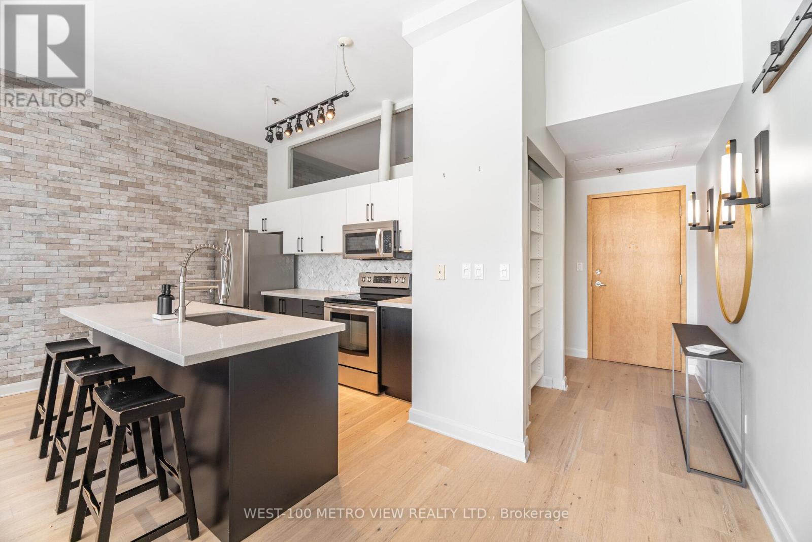 710 - 700 King Street W, Toronto (Waterfront Communities), Ontario  M5V 2Y6 - Photo 8 - C12439086