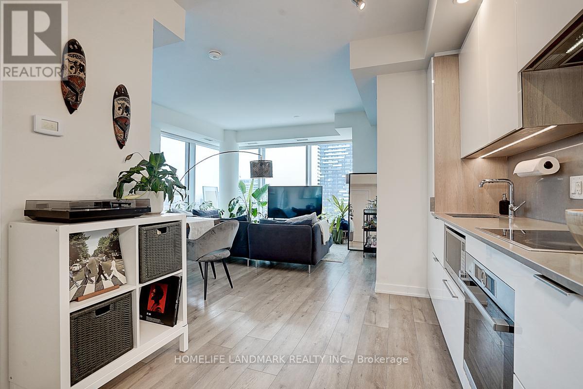 2707 - 28 Freeland Street, Toronto, Ontario  M5E 0E3 - Photo 11 - C12439099