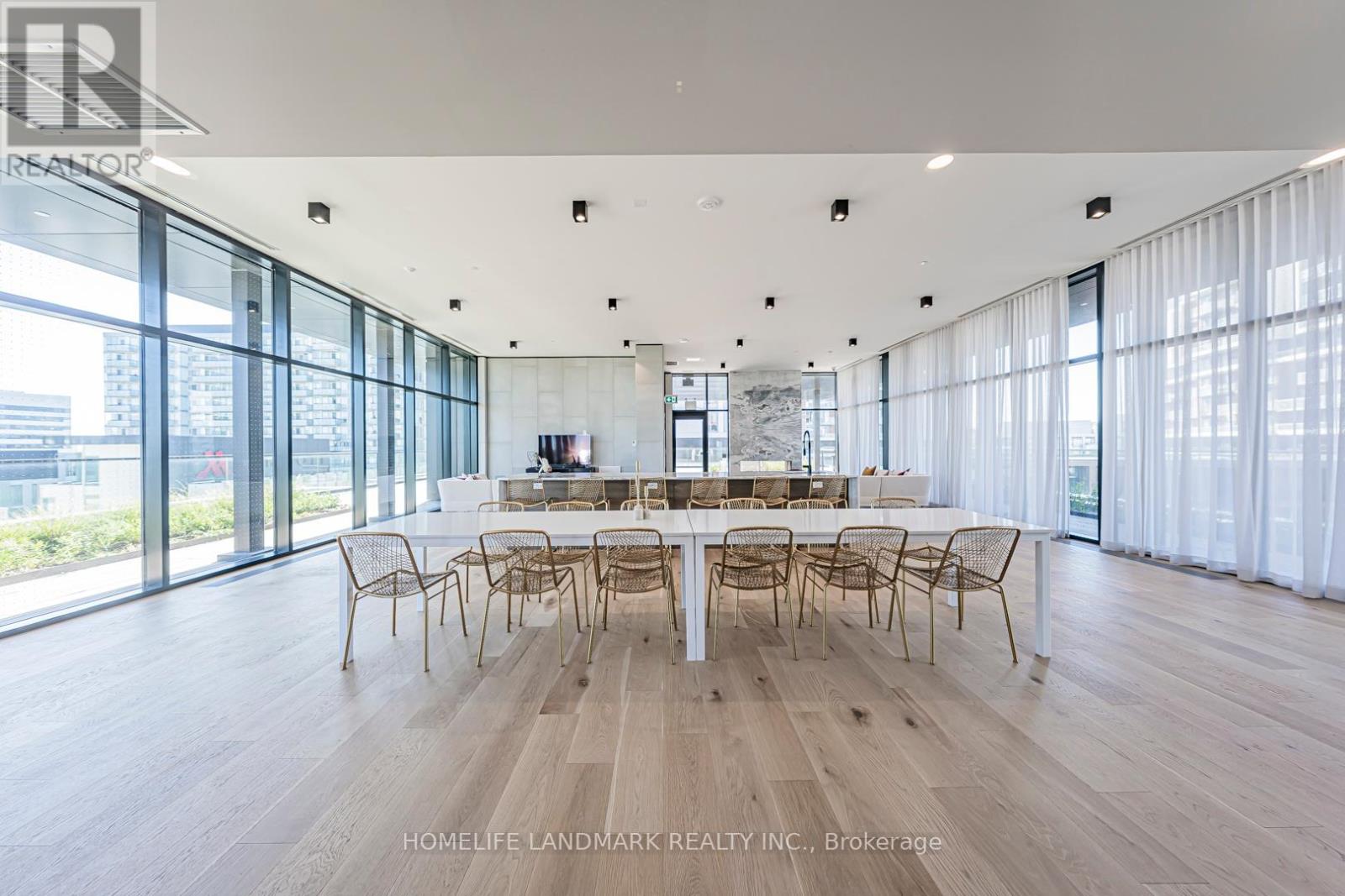 C410 - 38 Simcoe Promenade, Markham, Ontario  L6G 1B3 - Photo 15 - N12439097