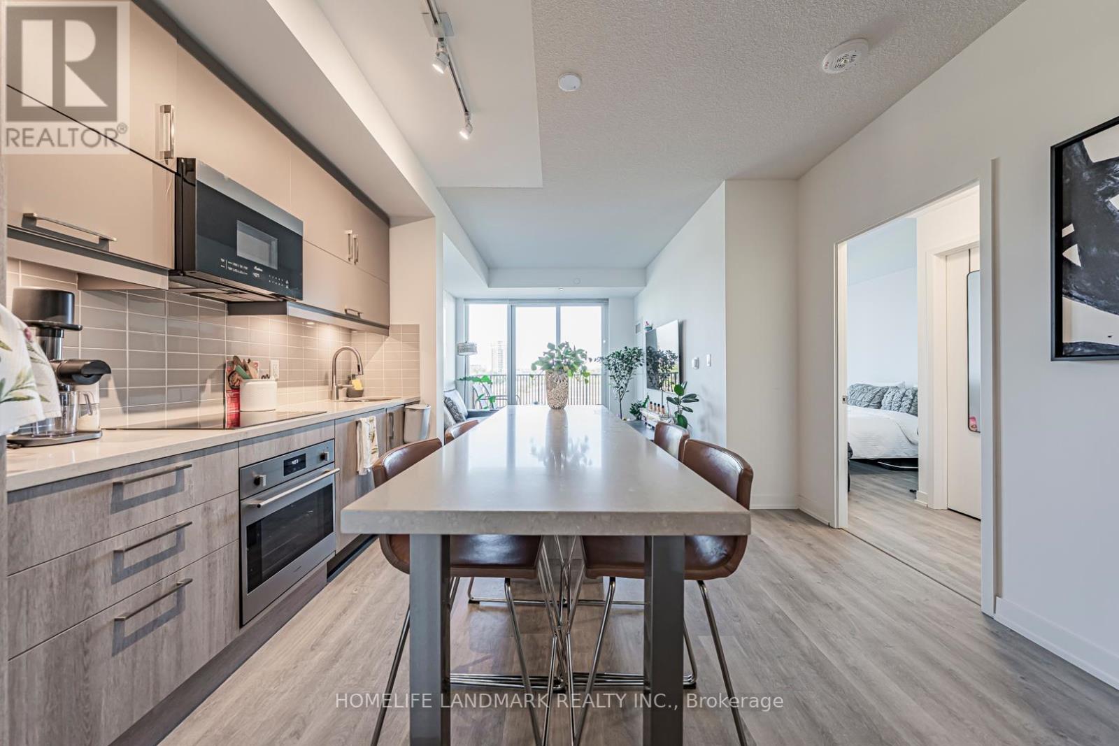 C410 - 38 Simcoe Promenade, Markham, Ontario  L6G 1B3 - Photo 8 - N12439097