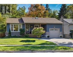 916 Elgin Street, Newmarket (Huron Heights-Leslie Valley), Ca