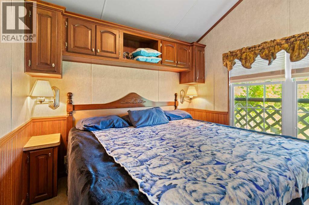 22 Main Street, Ardley, Alberta  T0M 0V0 - Photo 11 - A2224949