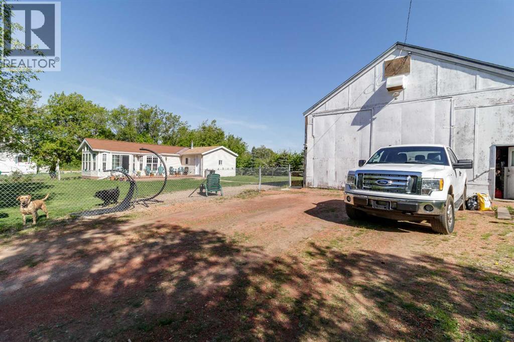22 Main Street, Ardley, Alberta  T0M 0V0 - Photo 27 - A2224949