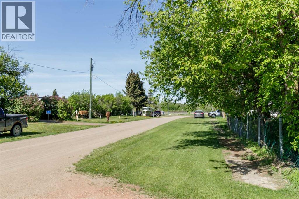 22 Main Street, Ardley, Alberta  T0M 0V0 - Photo 28 - A2224949