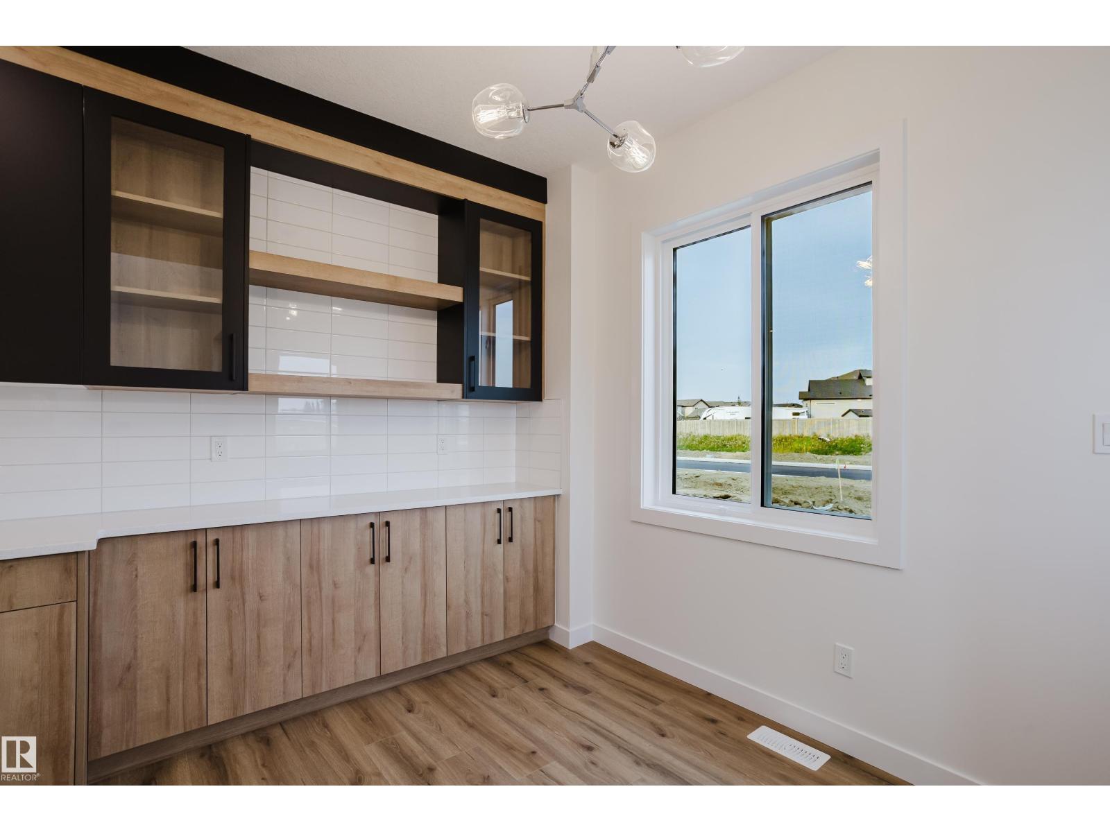 144 Mitchell Bn, Leduc, Alberta  T9E 1T5 - Photo 12 - E4460355