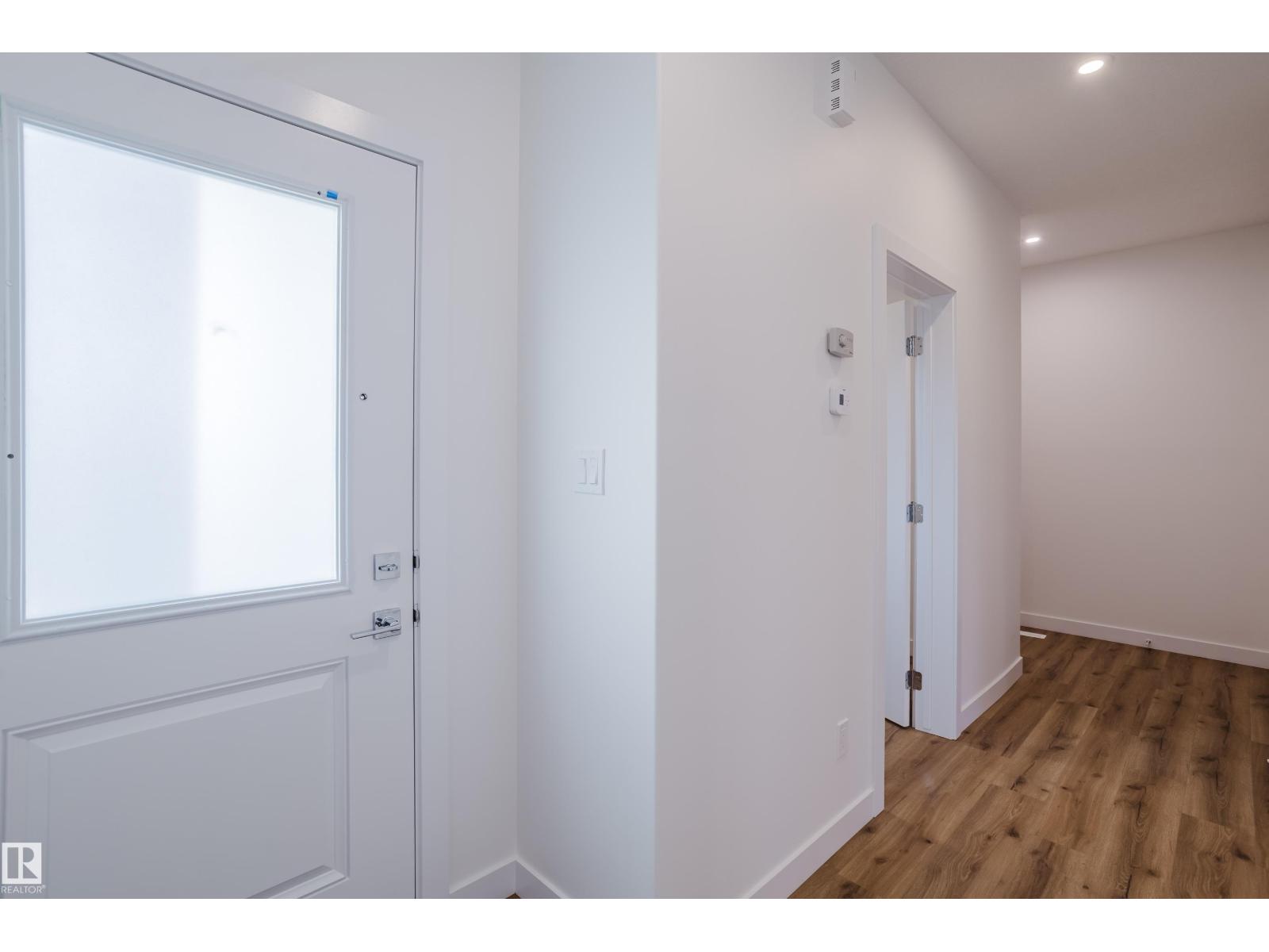 144 Mitchell Bn, Leduc, Alberta  T9E 1T5 - Photo 4 - E4460355