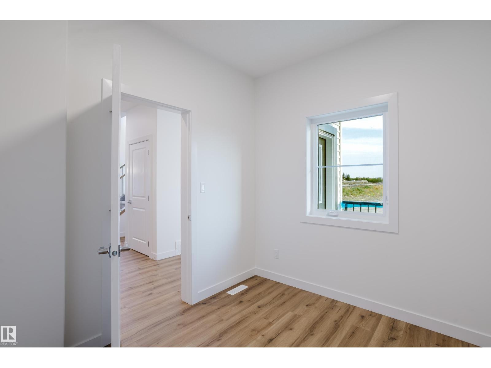 144 Mitchell Bn, Leduc, Alberta  T9E 1T5 - Photo 6 - E4460355