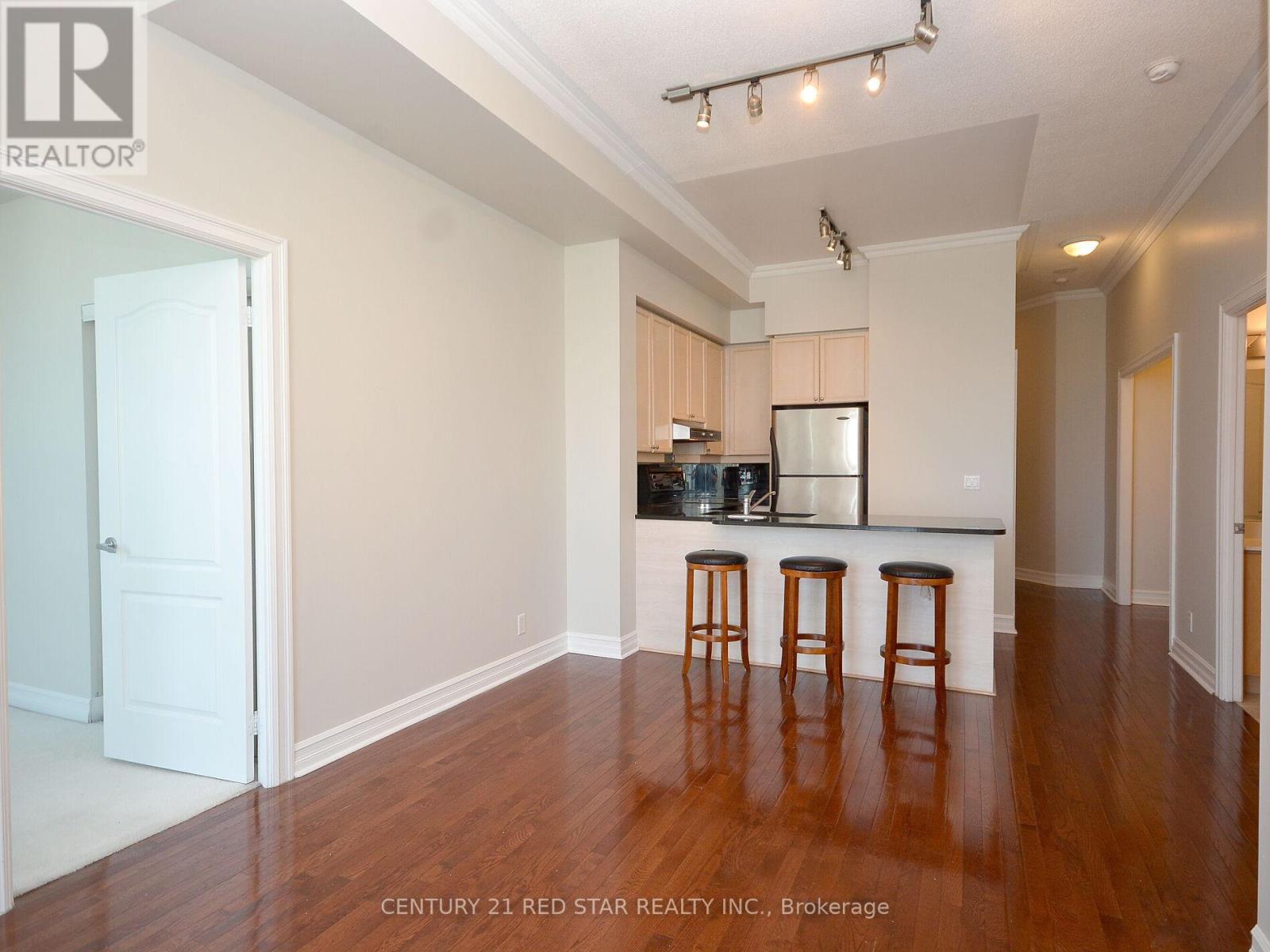 3001 - 1 Elm Drive N, Mississauga (City Centre), Ontario  L5B 4M1 - Photo 14 - W12439084