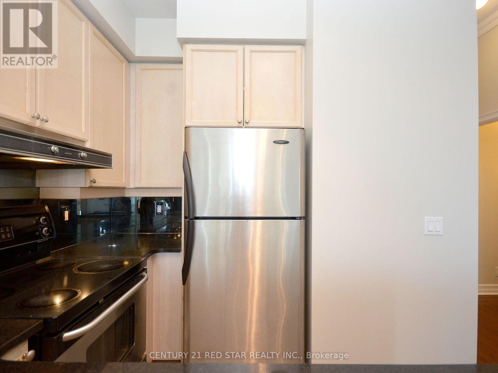 3001 - 1 Elm Drive N, Mississauga (City Centre), Ontario  L5B 4M1 - Photo 20 - W12439084