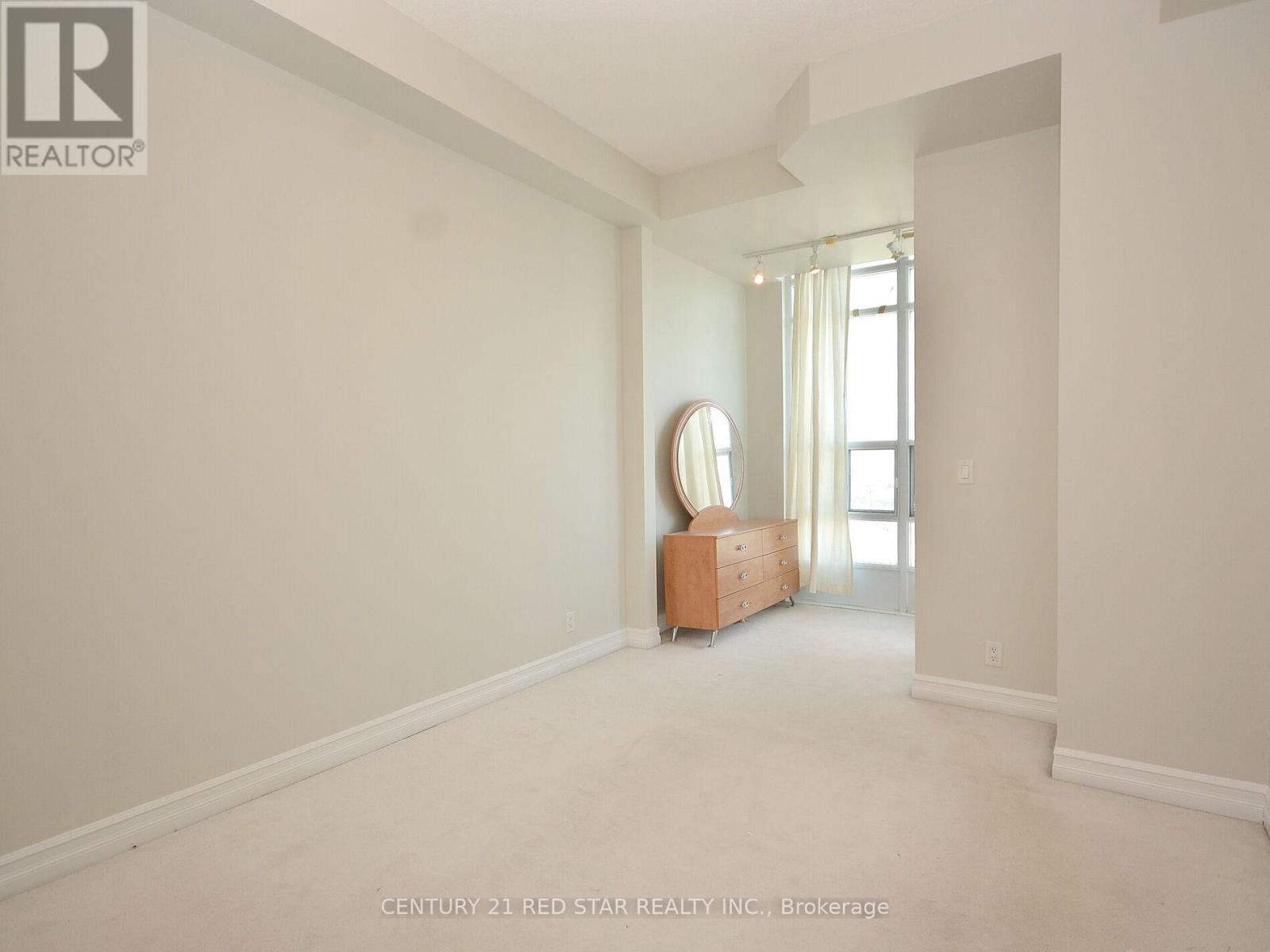 3001 - 1 Elm Drive N, Mississauga (City Centre), Ontario  L5B 4M1 - Photo 23 - W12439084