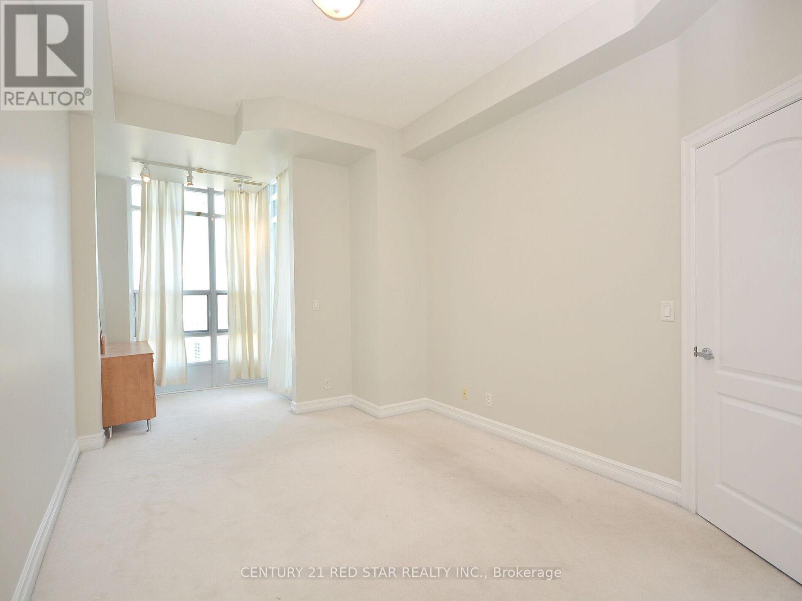 3001 - 1 Elm Drive N, Mississauga (City Centre), Ontario  L5B 4M1 - Photo 24 - W12439084