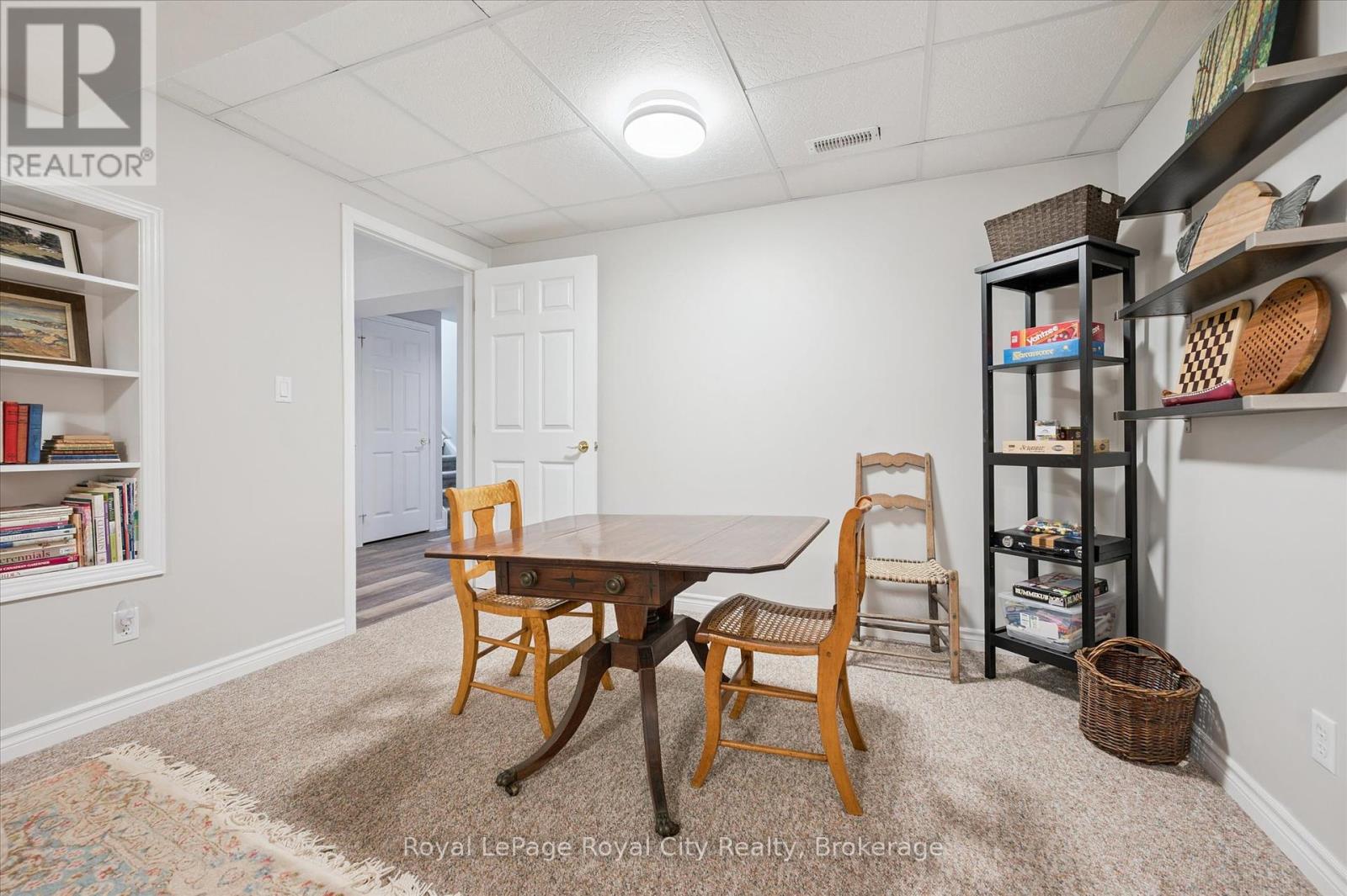 11 Magnolia Lane, Guelph, Ontario  N1G 4X7 - Photo 32 - X12439131