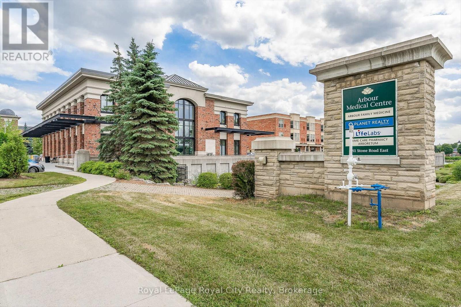 11 Magnolia Lane, Guelph, Ontario  N1G 4X7 - Photo 49 - X12439131