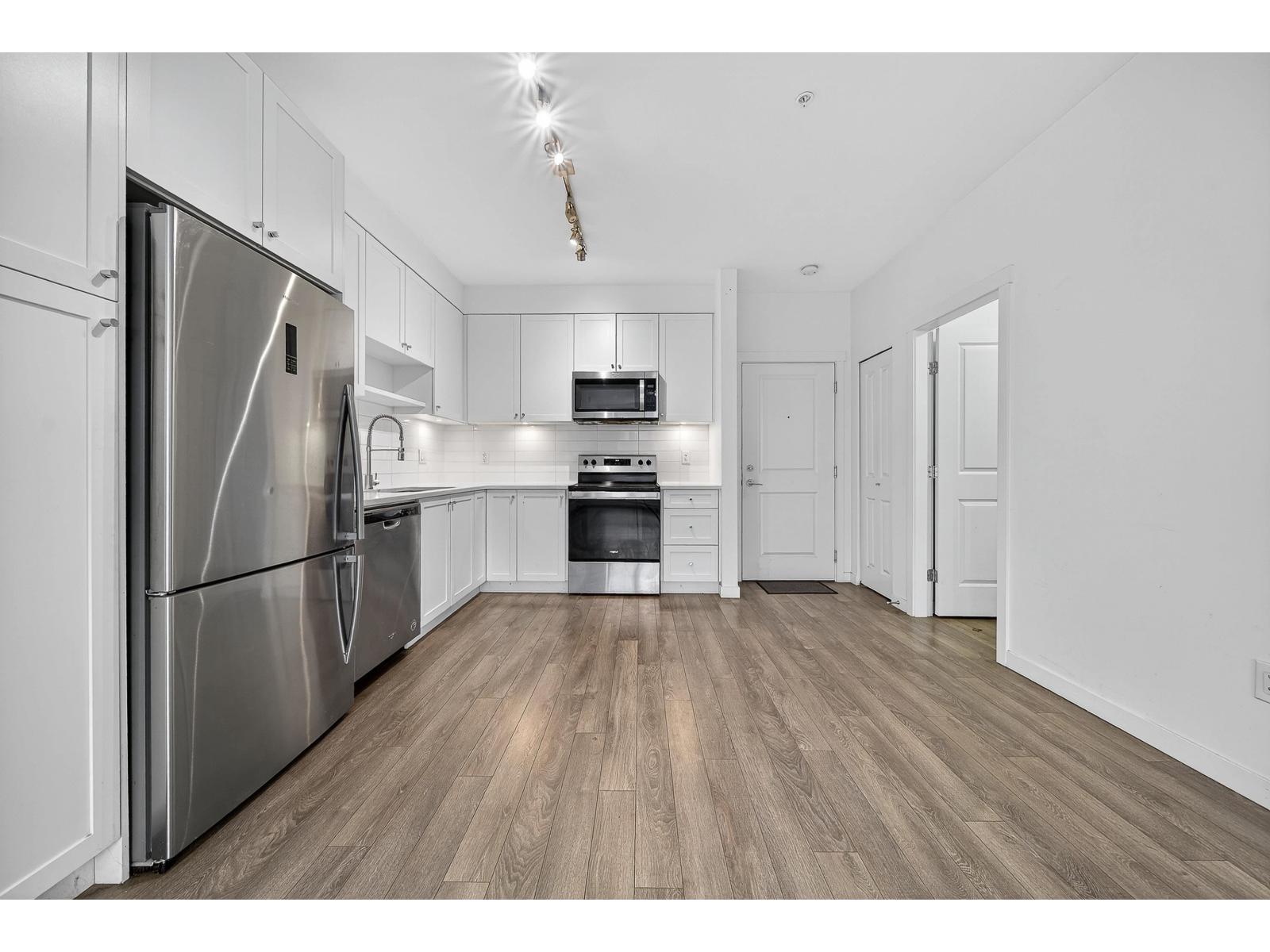 317 13628 81a Avenue, Surrey, British Columbia  V3W 3E2 - Photo 10 - R3051645