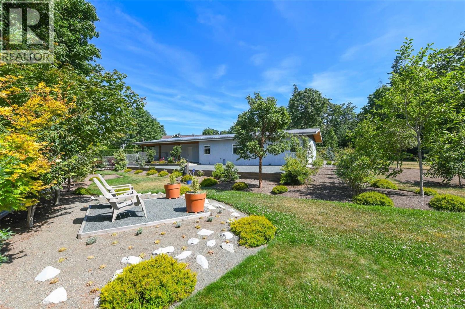 3767 Maple Lane, Royston, British Columbia  V0R 2V0 - Photo 8 - 1007005