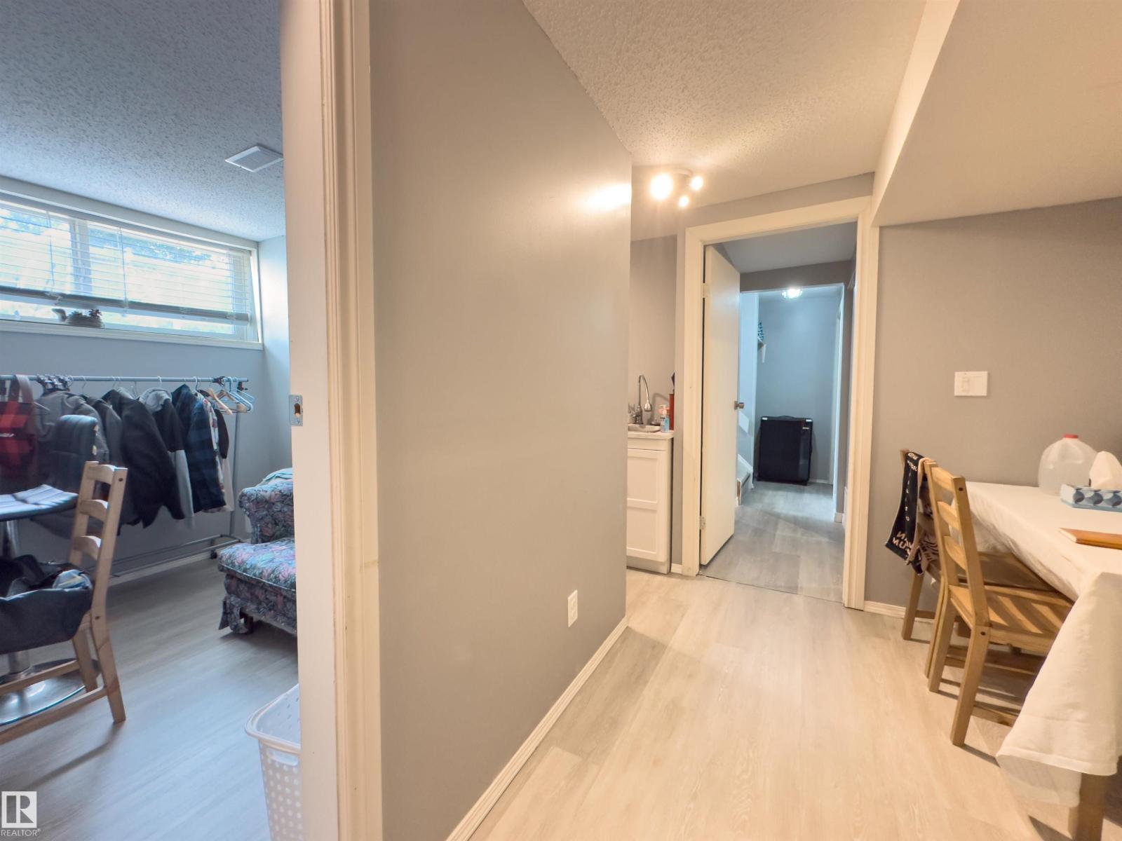 858 Erin Pl Nw, Edmonton, Alberta  T5T 1M6 - Photo 32 - E4460356