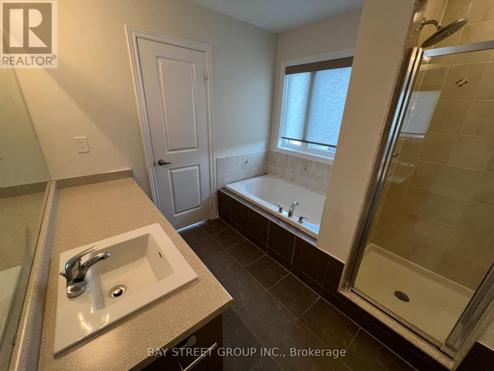 Lorem Ipsum Dolor Sit A, Pickering, Ontario  L1W  - Photo 25 - DEMO28939443