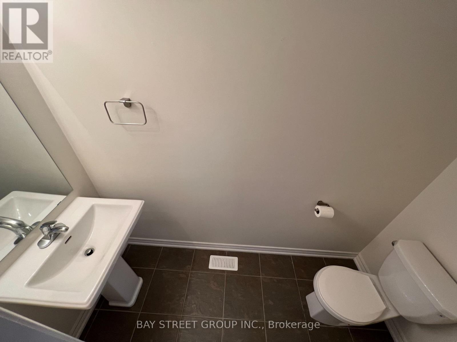 Lorem Ipsum Dolor Sit A, Pickering, Ontario  L1W  - Photo 6 - DEMO28939443