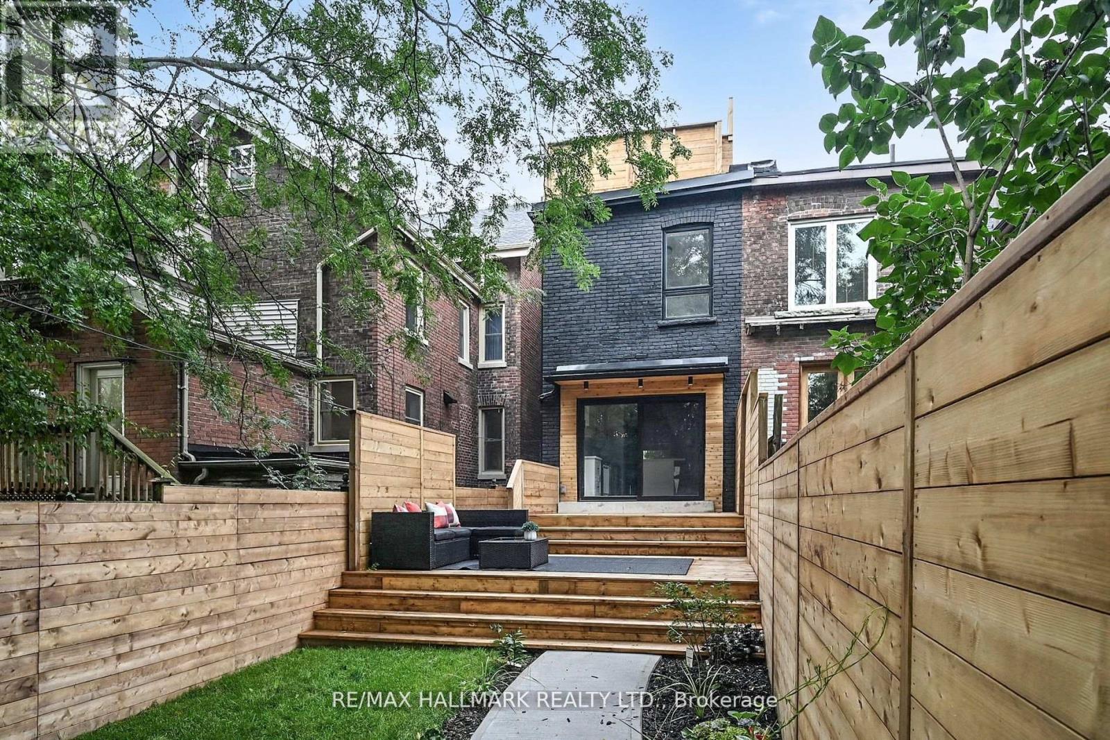 51 Withrow Avenue, Toronto, Ontario  M4K 1C8 - Photo 38 - E12439129