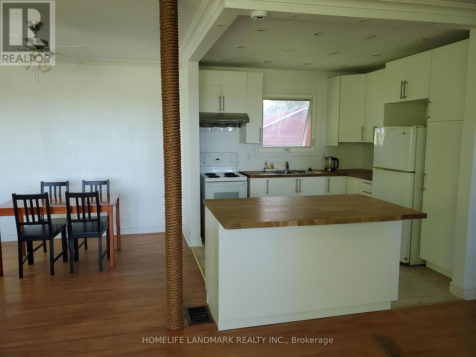 (Main Floor) - 2413 Vivian Road, Whitchurch-Stouffville, Ontario  L3Y 4W1 - Photo 3 - N12439132
