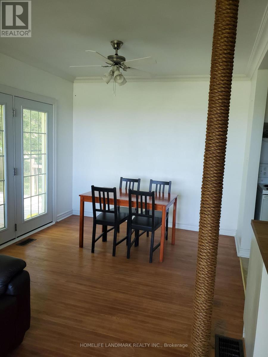 (Main Floor) - 2413 Vivian Road, Whitchurch-Stouffville, Ontario  L3Y 4W1 - Photo 4 - N12439132