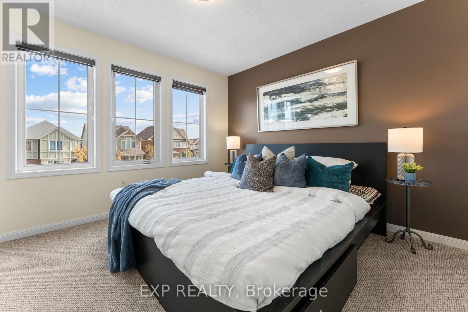 986 Farmstead Drive, Milton, Ontario  L9T 8J1 - Photo 24 - W12439126