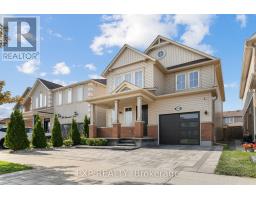 986 FARMSTEAD DRIVE
