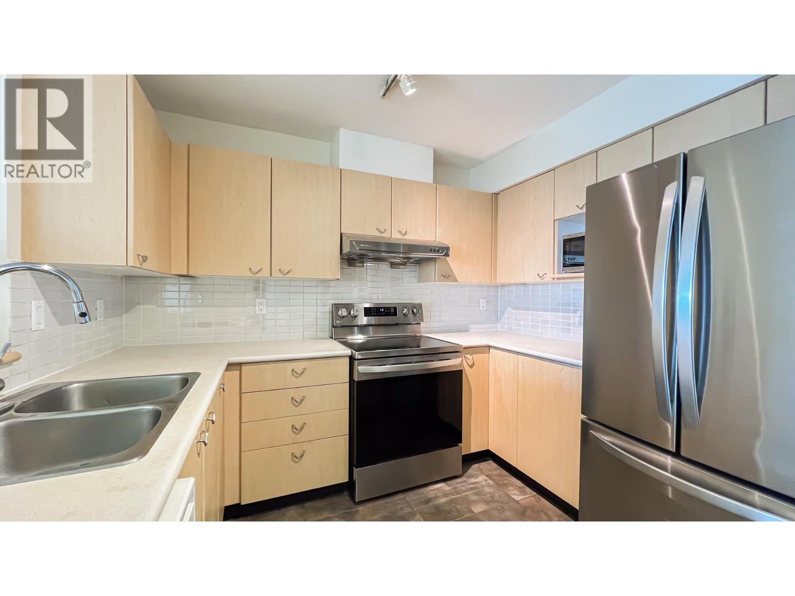 1305 8180 Granville Avenue, Richmond, British Columbia  V6Y 4G1 - Photo 11 - R3017700