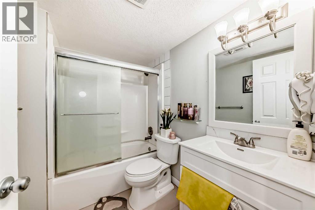 246 New Brighton Mews Se, Calgary, Alberta  T2Z 4J3 - Photo 26 - A2247778
